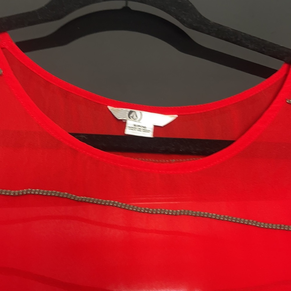 Volcom Top - Picture 2 of 3